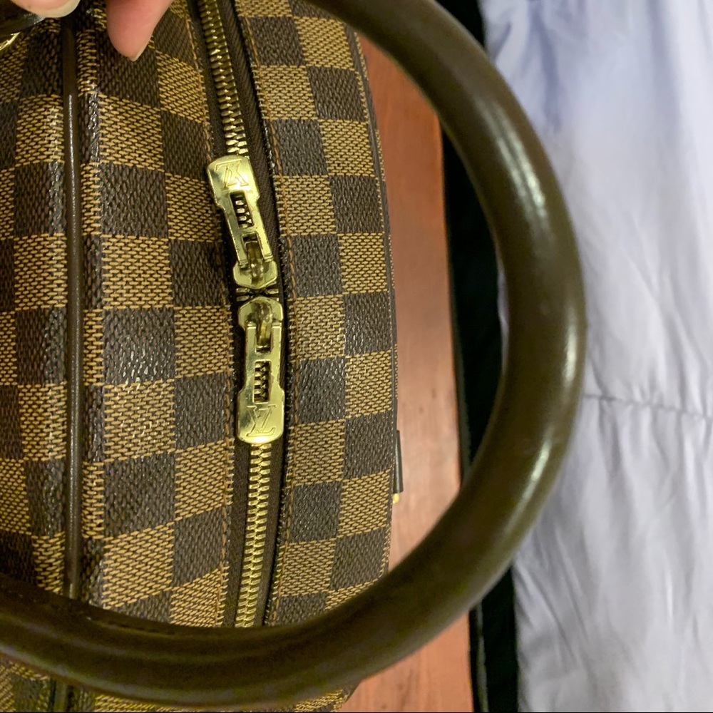 Sale/Louis Vuitton nolita damier ❤️❤️ - Picture 15 of 16